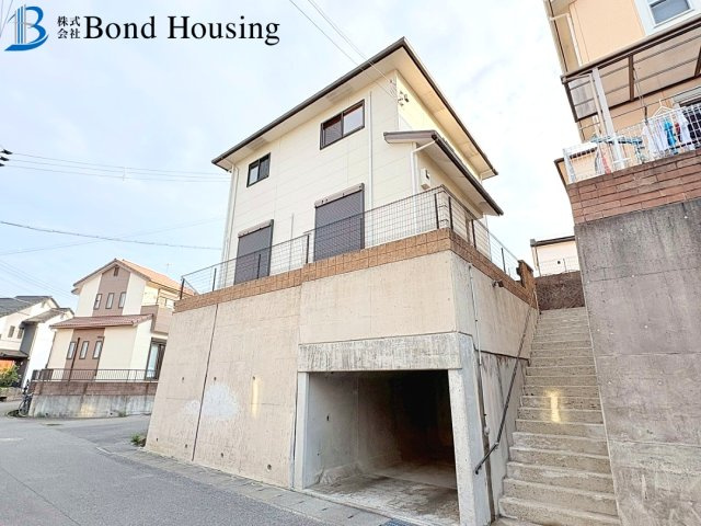 暖房付き　令和7年12月リフォ済み　玉津町二ツ屋　中古戸建の外観
