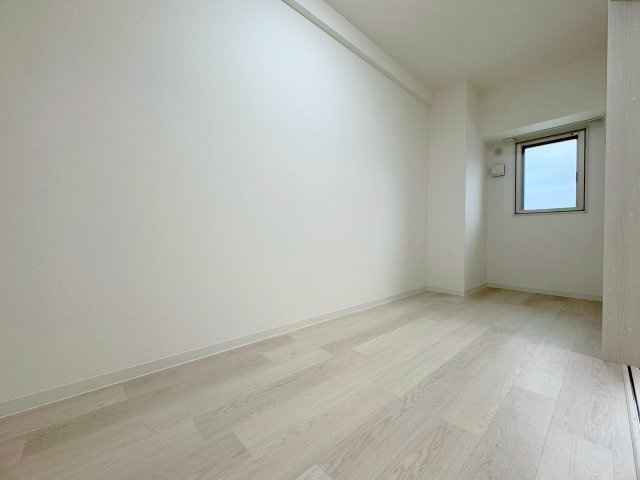 アーバンパーク新大阪の洋室