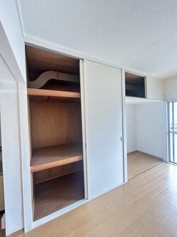 ラヴィール若王寺（旧マンション和光）の収納