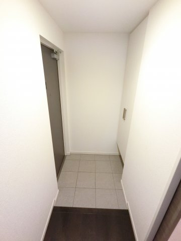 【玄関】