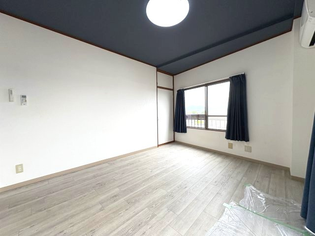 原田ビルの洋室