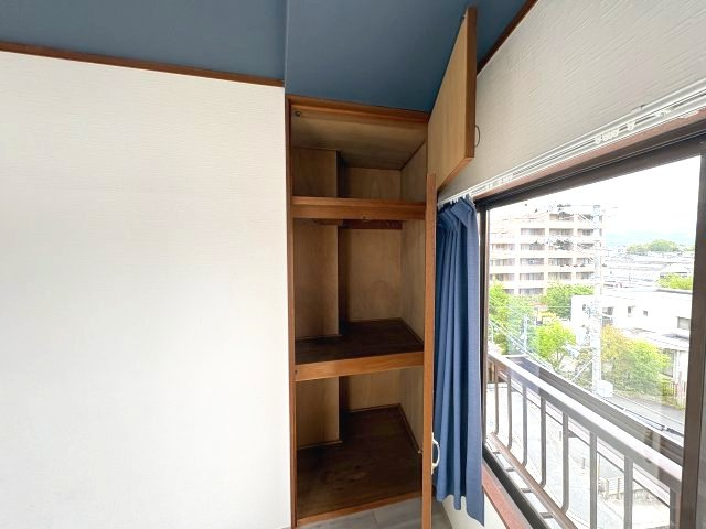 原田ビルの収納