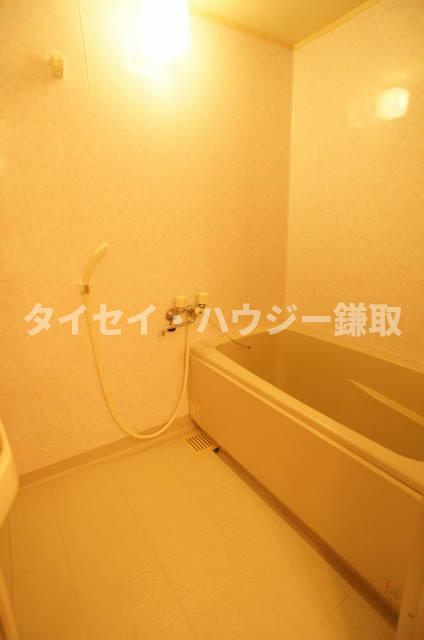 アメニティー・なかにしの浴室|同タイプのお部屋の写真です