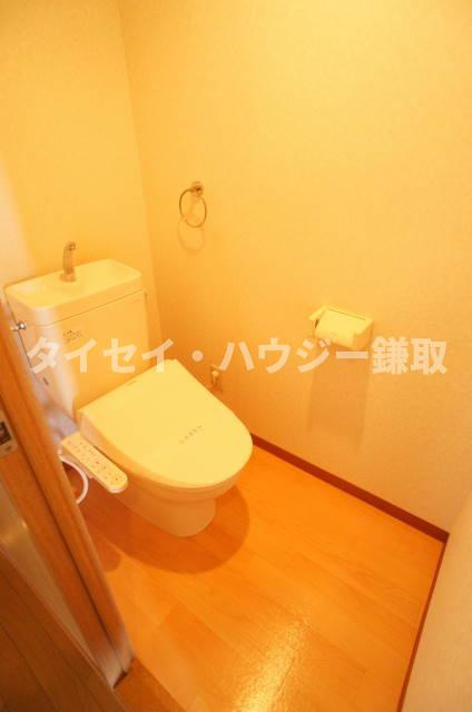 アメニティー・なかにしのトイレ|同タイプのお部屋の写真です