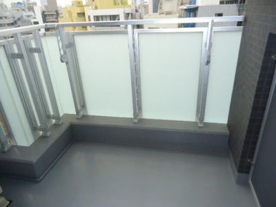 アクシス池袋のバルコニー