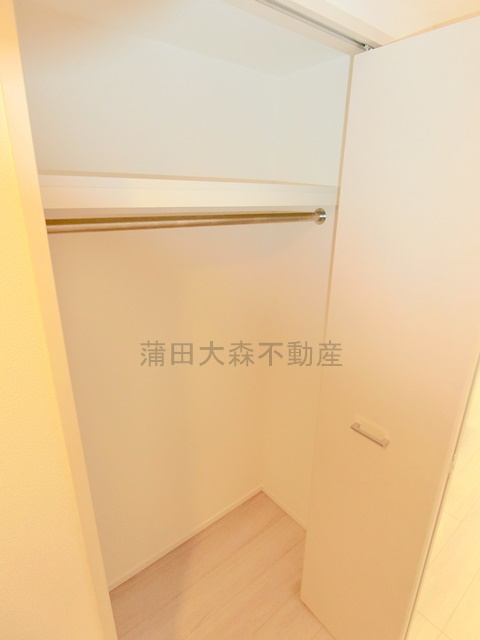 パティーナ蒲田の収納|廊下収納　クローゼット