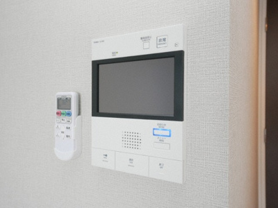 【セキュリティ】 | S-RESIDENCE福島grande | モニター付きインターホンです