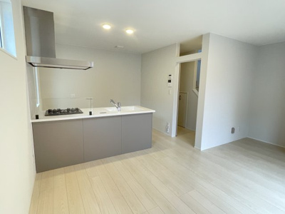 【居間・リビング】 | 第二問屋町3丁目新築戸建て