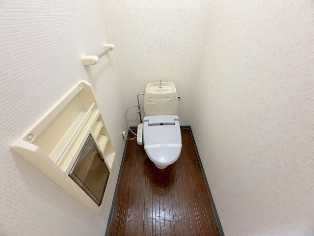 アビタシオン庚午A棟のトイレ