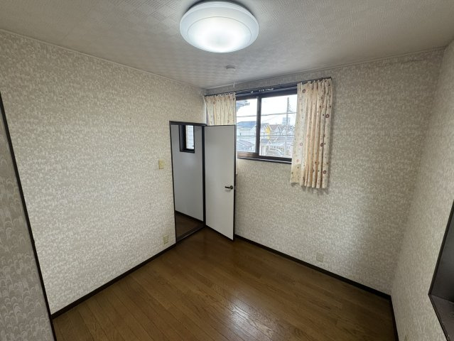 和歌山市紀三井寺・中古戸建・54777の洋室