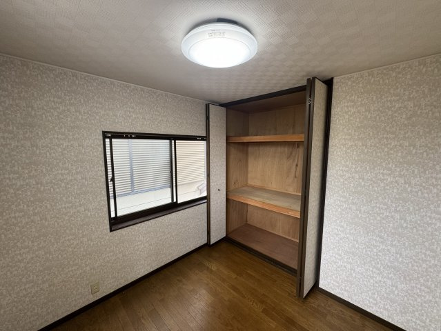 和歌山市紀三井寺・中古戸建・54777の洋室