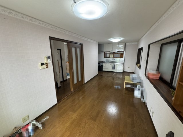 和歌山市紀三井寺・中古戸建・54777の居間・リビング