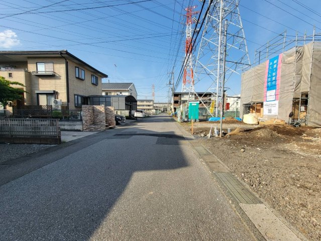 【Cradle garden】小山市城北 第11 全2棟の前面道路含む現地写真|〇分譲地〇
建築中の工程を確認できるのがは今ならではのメリットです。
周辺環境を含め、今からチェックがおすすめです。
先ずはお気軽にお問合せください！
※2026年4月撮影