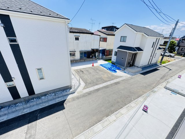 三郷市戸ケ崎５丁目新築戸建【吹上小学校：8分】の展望|バルコニーより道路側眺望・南道路で日当たり良好♪