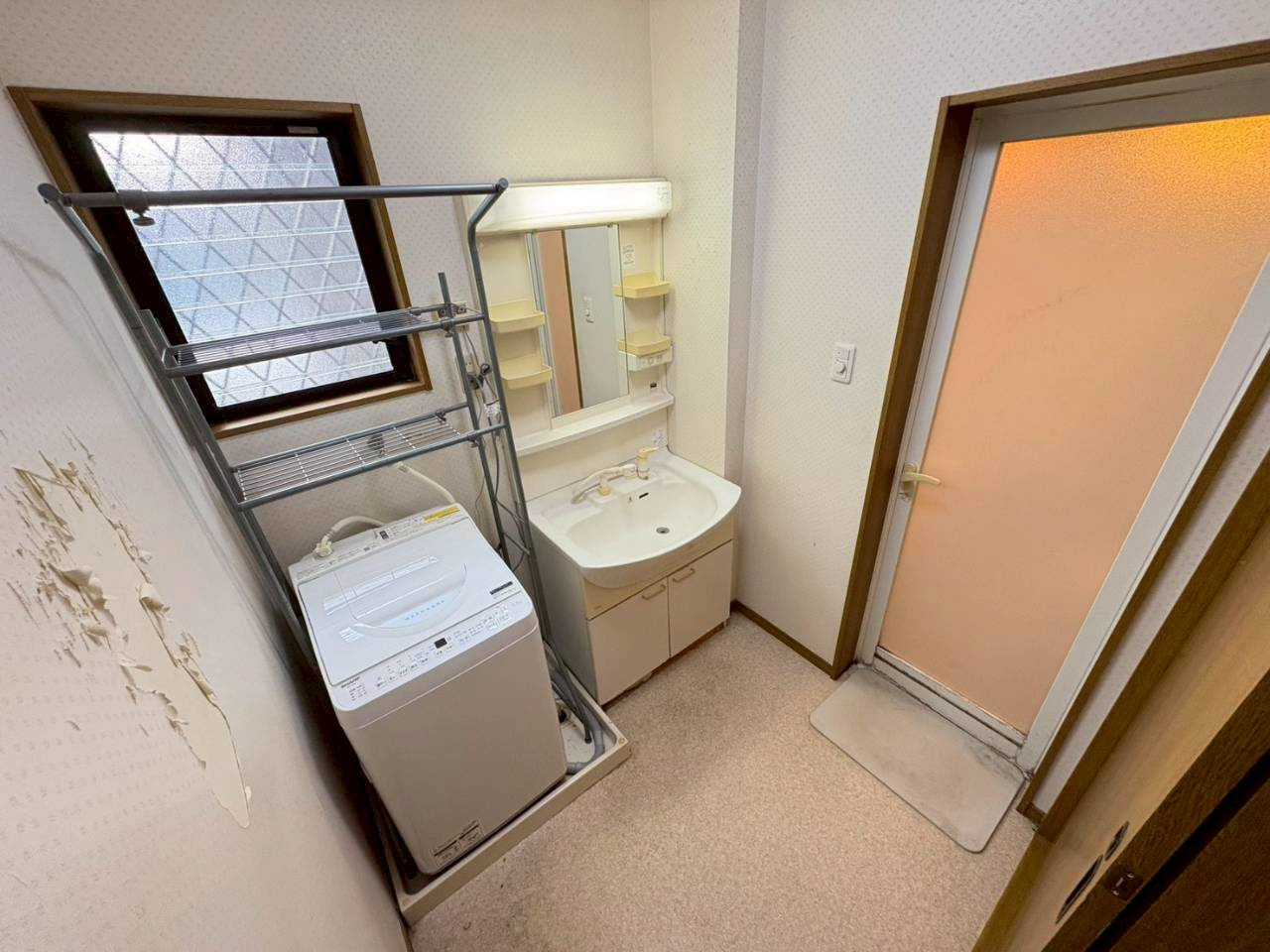 中古 戸建ての独立洗面台