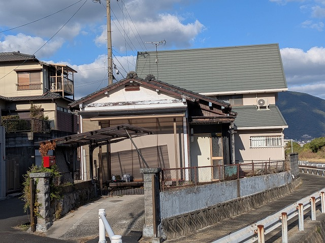 山手三丁目21番1号（B-39）の外観