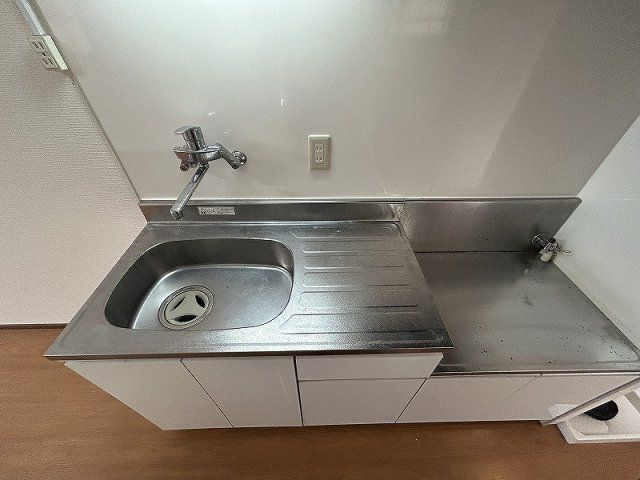 上野アパートメントのキッチン