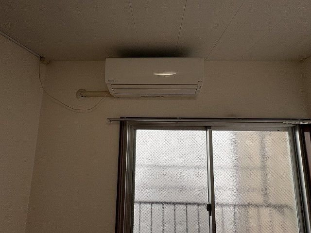 上野アパートメントの設備|エアコン
