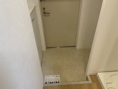 【玄関】 | グランパシフィック聖天坂