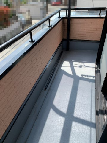 神戸市西区竜が岡一戸建てのバルコニー