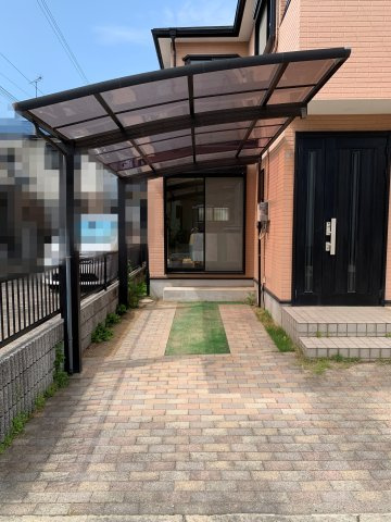 神戸市西区竜が岡一戸建ての駐車場