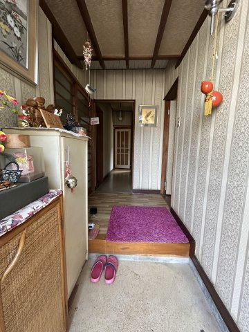 中古住宅　城田寺の玄関