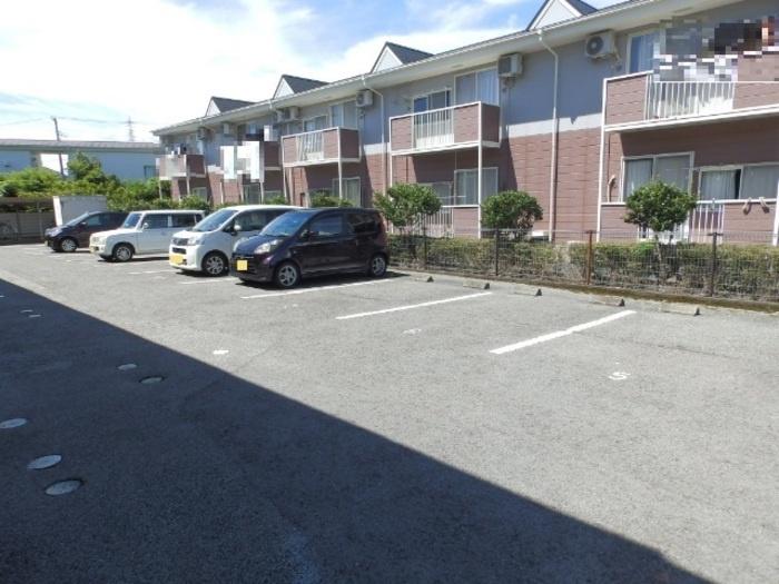 ハッピーライフⅡの駐車場|駐車場