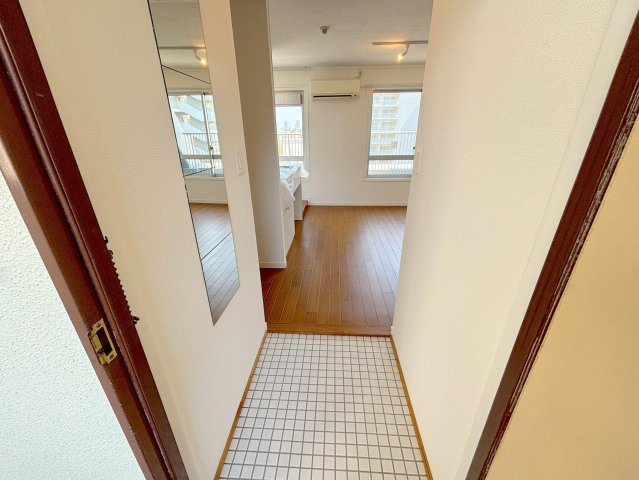 オリエント新大阪アーバンライフの玄関