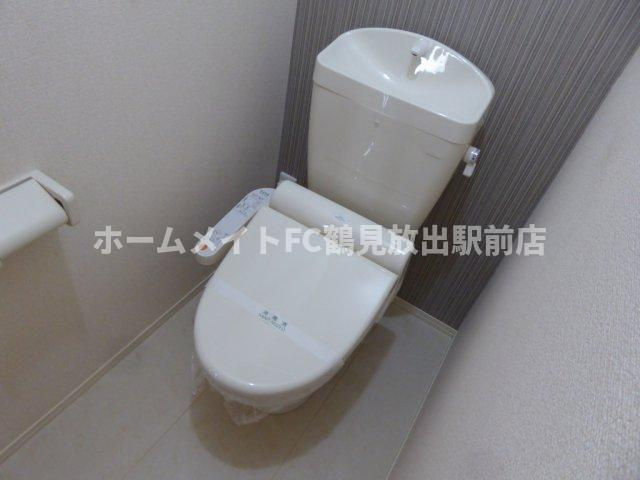 大阪市東成区深江北１丁目のハイツのトイレ