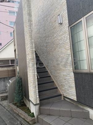 【エントランス】 | リジエール