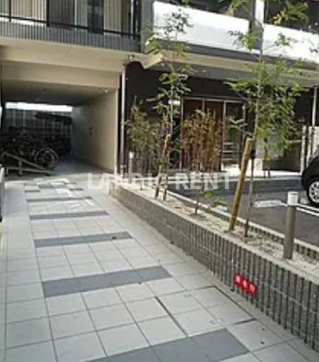 【エントランス】 | ラフレシーサ博多駅南4