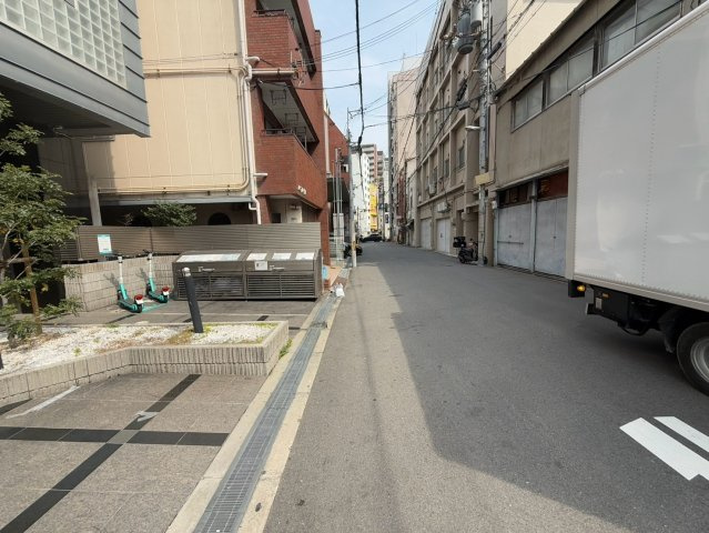 フェルザ今宮戎の駐車場