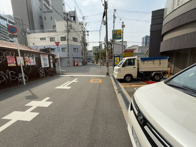 フェルザ今宮戎の駐車場