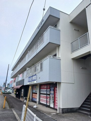 【エントランス】 | 秋山ビル
