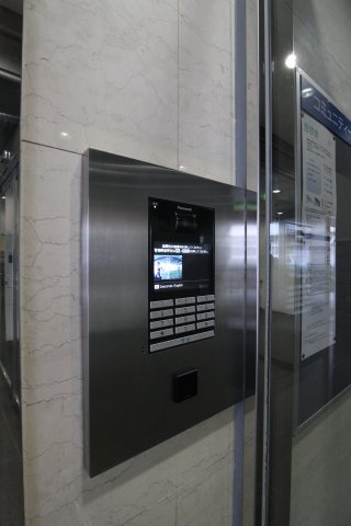 レバンテ垂水２番館のエントランス