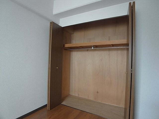 サンノーブル兵庫の収納|各部屋に収納を完備