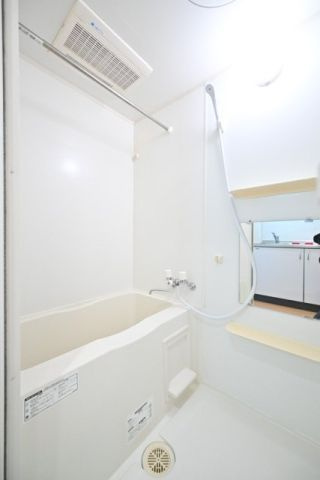 Azalea House練馬の浴室