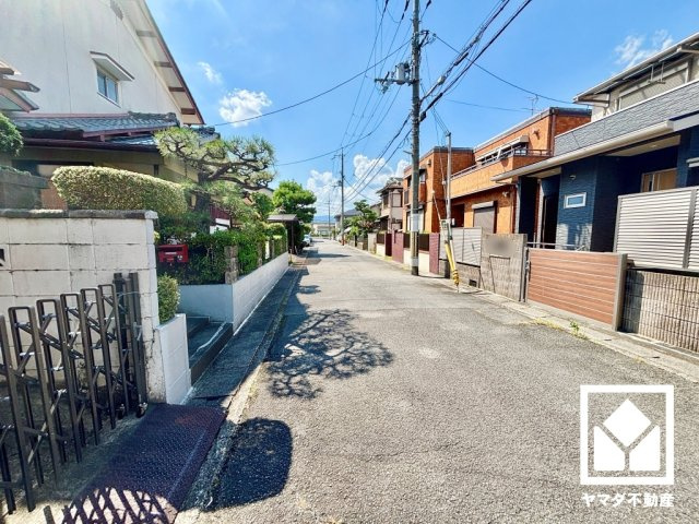 伏見区久我御旅町の前面道路含む現地写真