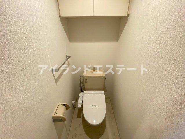 SOCIETY KAKINOKIZAKA ANNEX　敷地内駐車場有　オートロック　ファミリー向けのトイレ