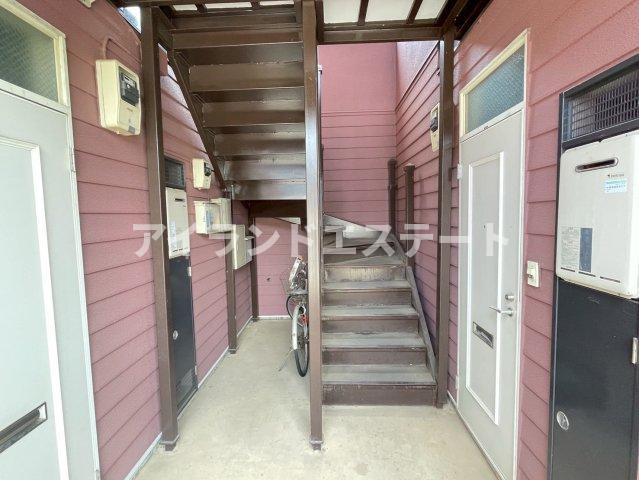 シュノンソー　3方角住戸　陽当たり良好　ペット相談のロビー