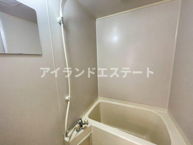 シュノンソー　3方角住戸　陽当たり良好　ペット相談の浴室