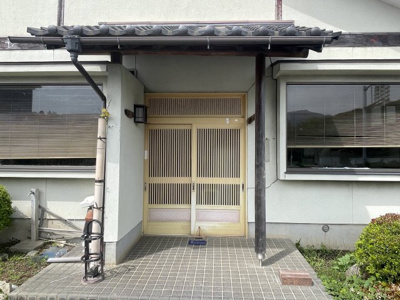 【玄関】 | 山尾貸店舗
