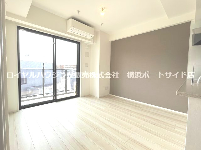 ※同タイプの室内写真になります。