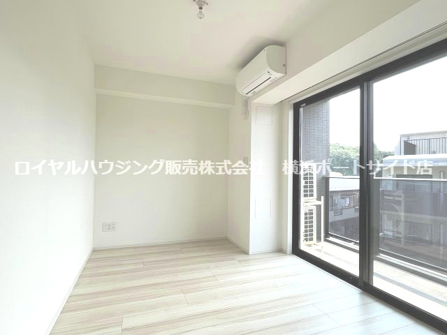 ※同タイプの室内写真になります。