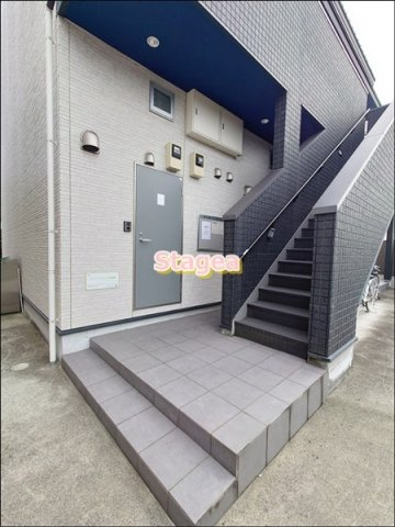 スプリングフォレスト参番館のエントランス