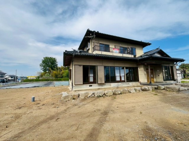筑西市門井-9 リフォーム物件　の外観|広いお庭でBBQや家庭菜園など楽しむことができます♪
2026年4月撮影