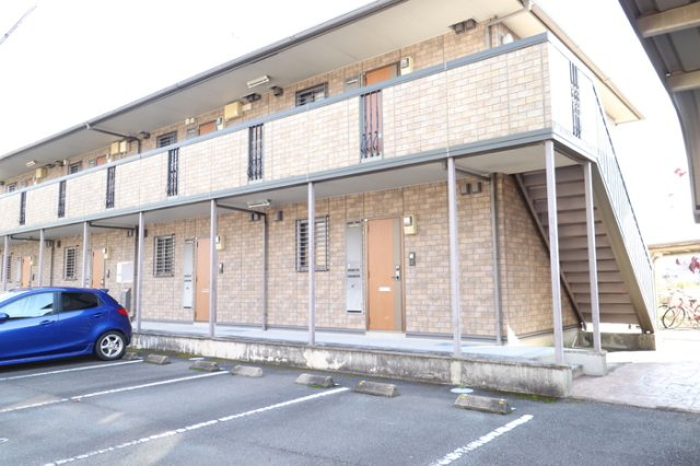 アンプルールA棟