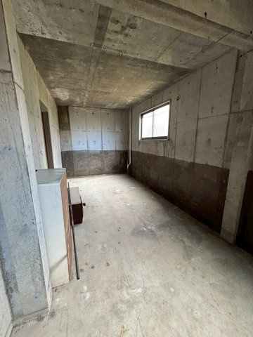 銭函2丁目　一戸建てのその他|1階納戸、別角度の写真