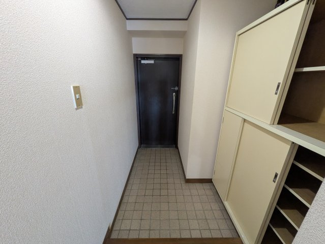 金山グランドハイツ｜名古屋市の賃貸ならMy賃貸の玄関|金山グランドハイツ
