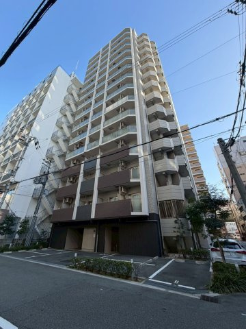 エスリード難波THE FIRSTの外観
